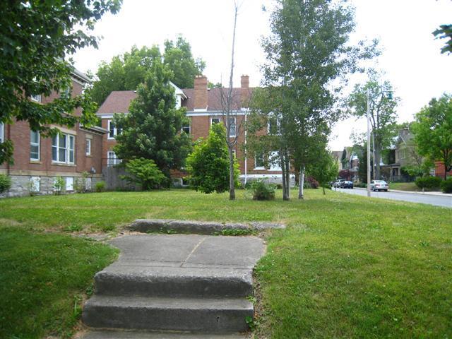 1297-99 Bryden Road Columbus, OH 43205 - Photo 2 of 16