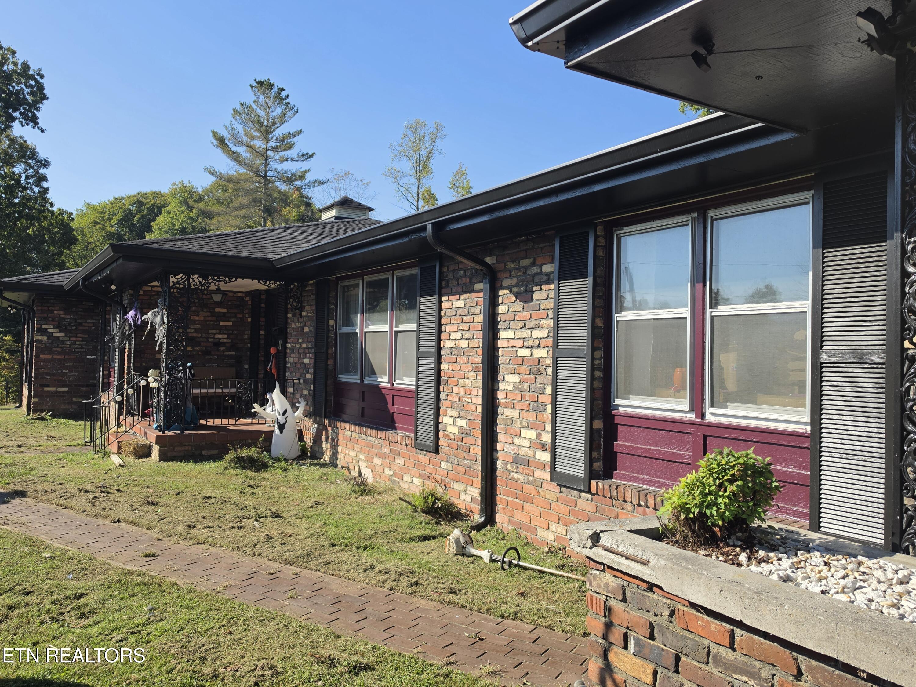 103 Sherwood Road Middlesboro, KY 40965 - Photo 28 of 32 20811