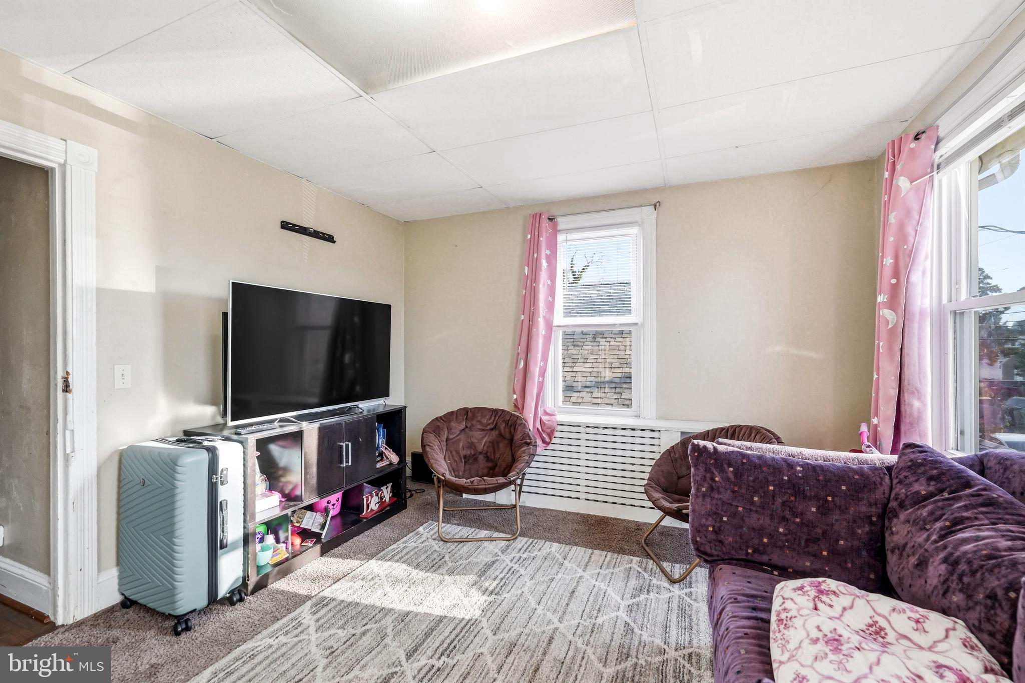 257 Progress Street Riverside, NJ 08075 - Photo 14 of 35 Living Room B