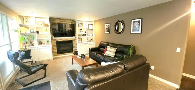 $925,900 | 17211 North Ranchette Road, Colbert, WA 99005