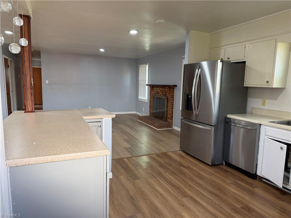 3025 Wellingford Street High Point, NC 27265 - Photo 4 of 11