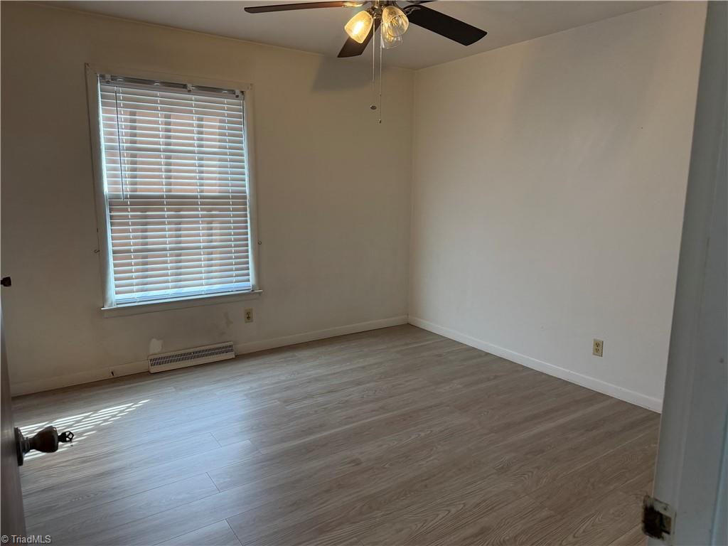 3025 Wellingford Street High Point, NC 27265 - Photo 7 of 11