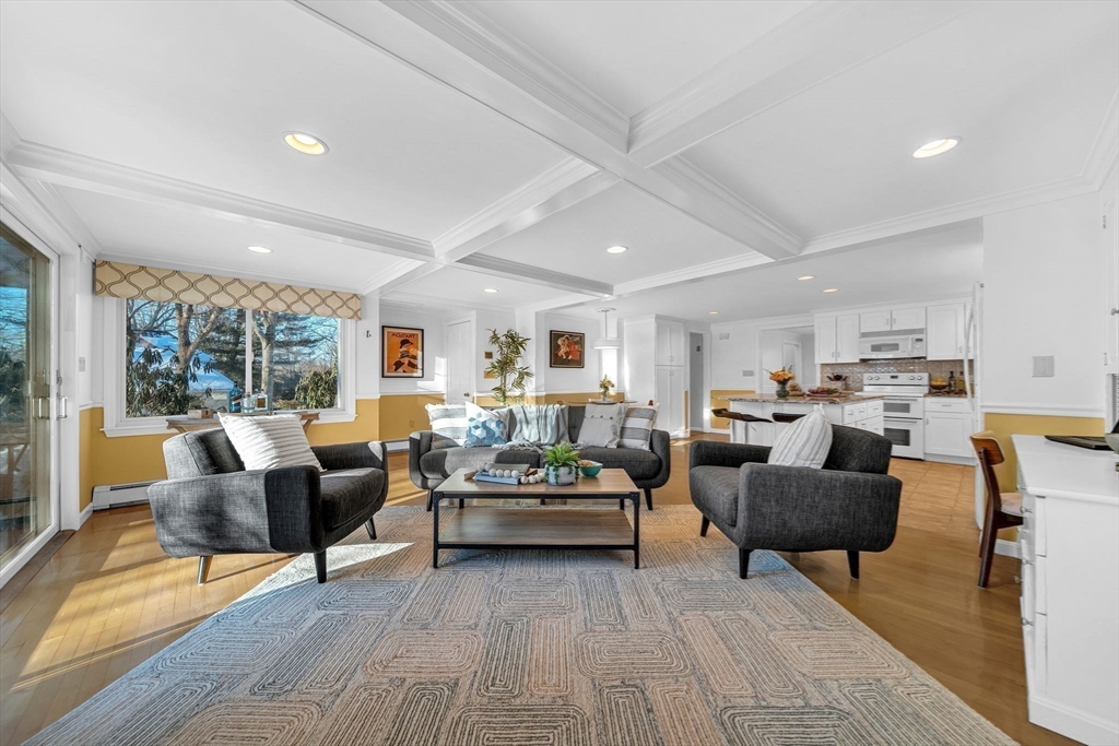 26 Varick Hill Road Newton, MA 02468 - Photo 13 of 36