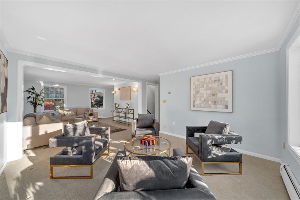 26 Varick Hill Road Newton, MA 02468 - Photo 17 of 36