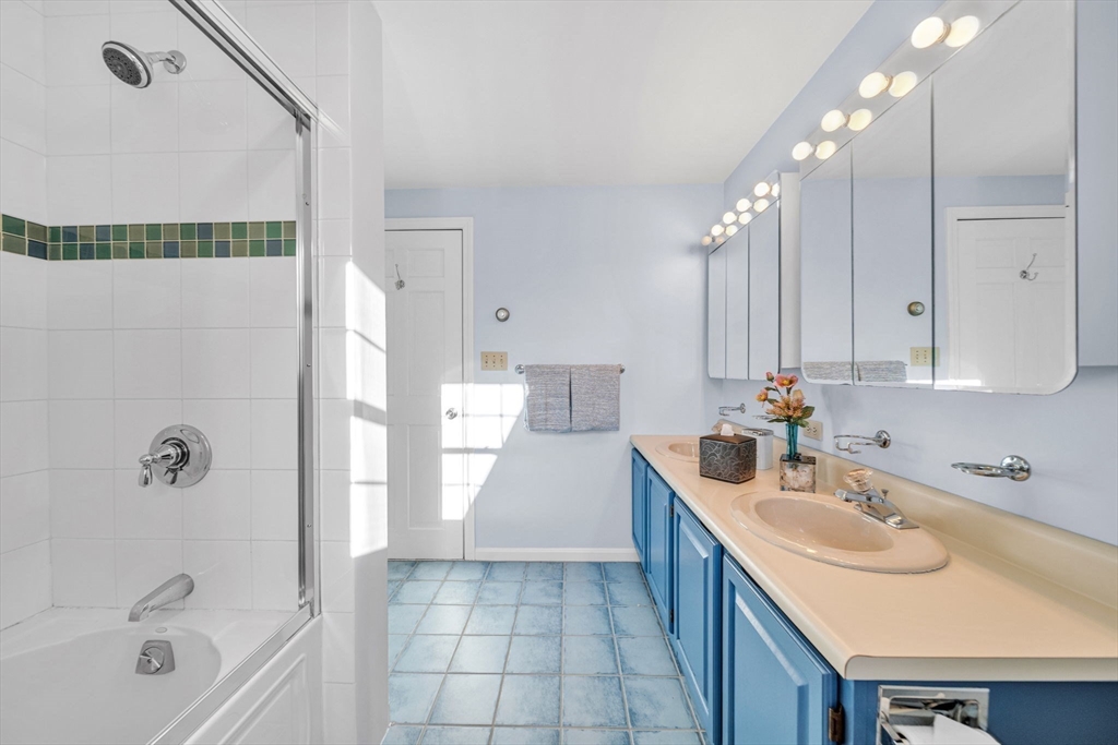 26 Varick Hill Road Newton, MA 02468 - Photo 29 of 36