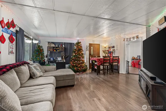 $350,000 | 4692 Sherman Heights Road, Bremerton, WA 98312