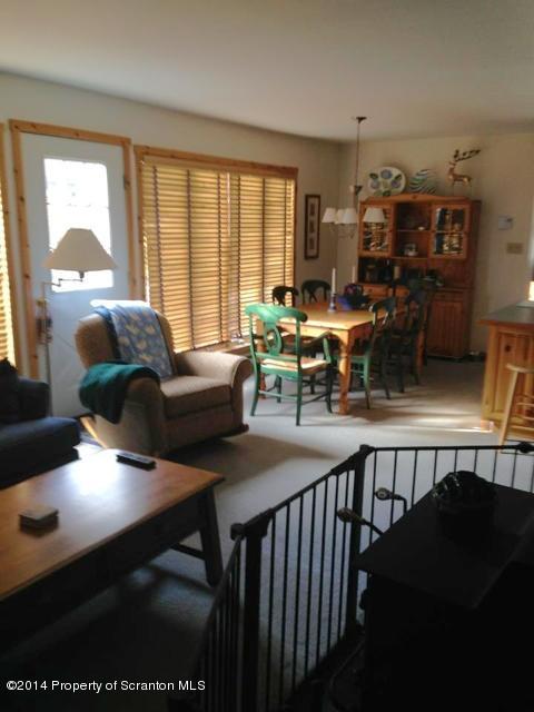 7 Spring Lane Union Dale, PA 18470 - Photo 3 of 15 Gallery Image 3