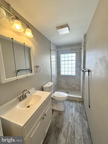 $1,650 | 335 North Pleasant Valley Road, Winchester, VA 22601