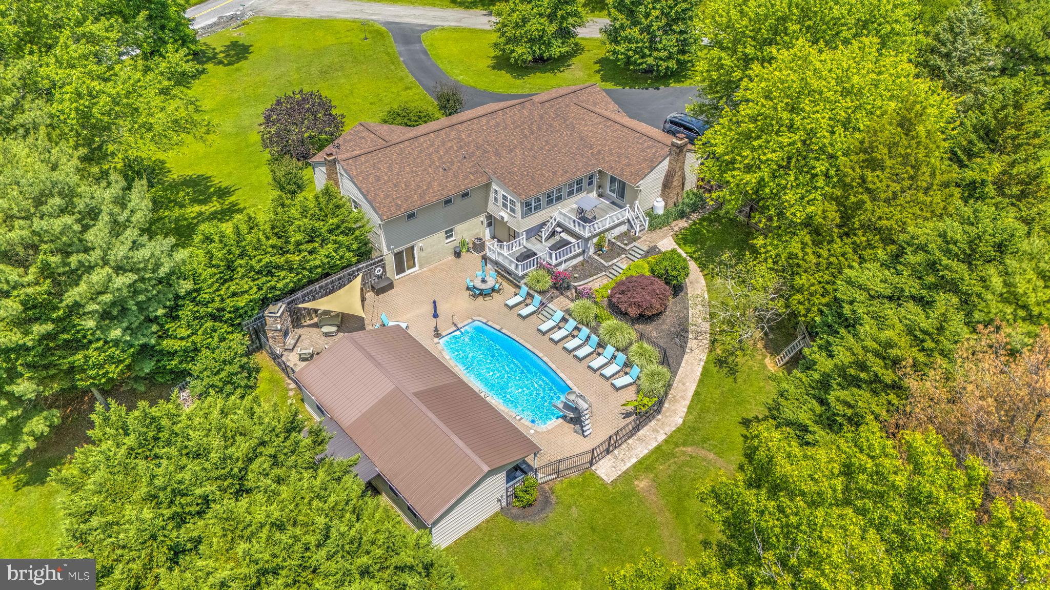 Welcome to 6893 Old Solomons Island Rd.