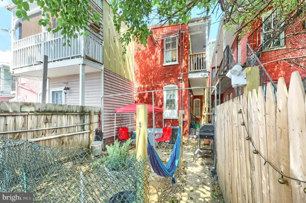 $159,999 | 716 West Philadelphia Street, York, PA 17401