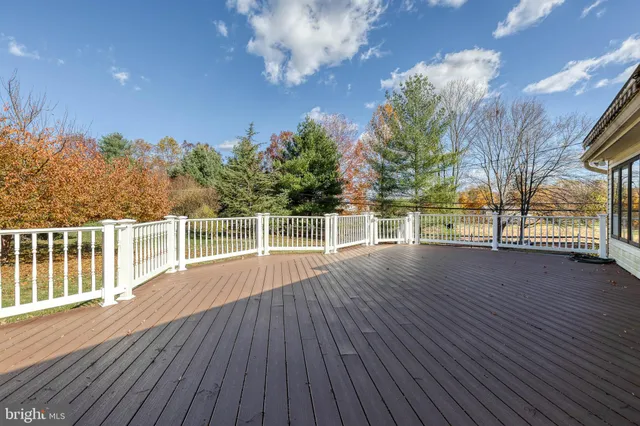 $589,000 | 602 Hampton Lane, Baltimore, MD 21286