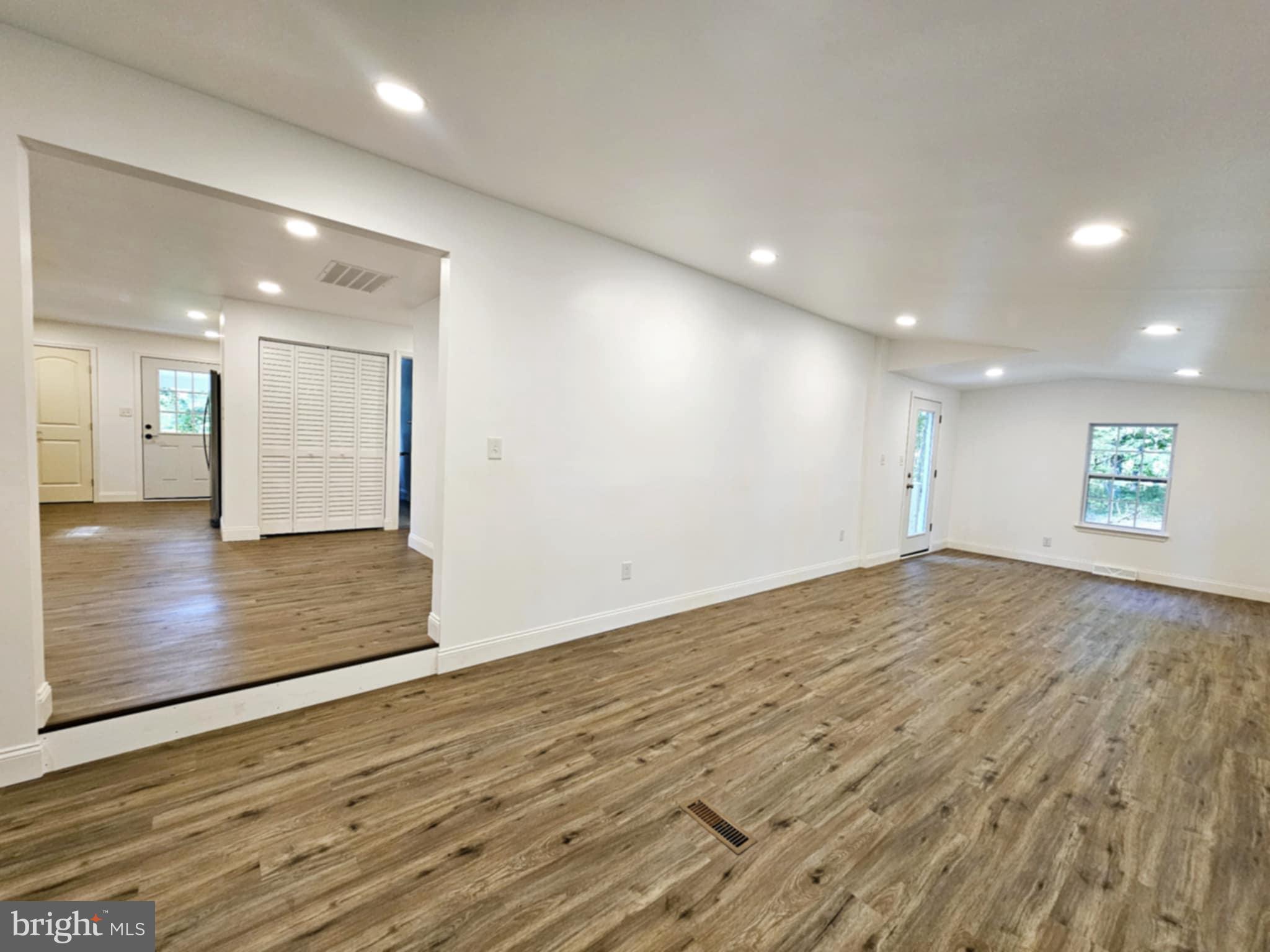 445 Weymouth Road Buena, NJ 08310 - Photo 11 of 26