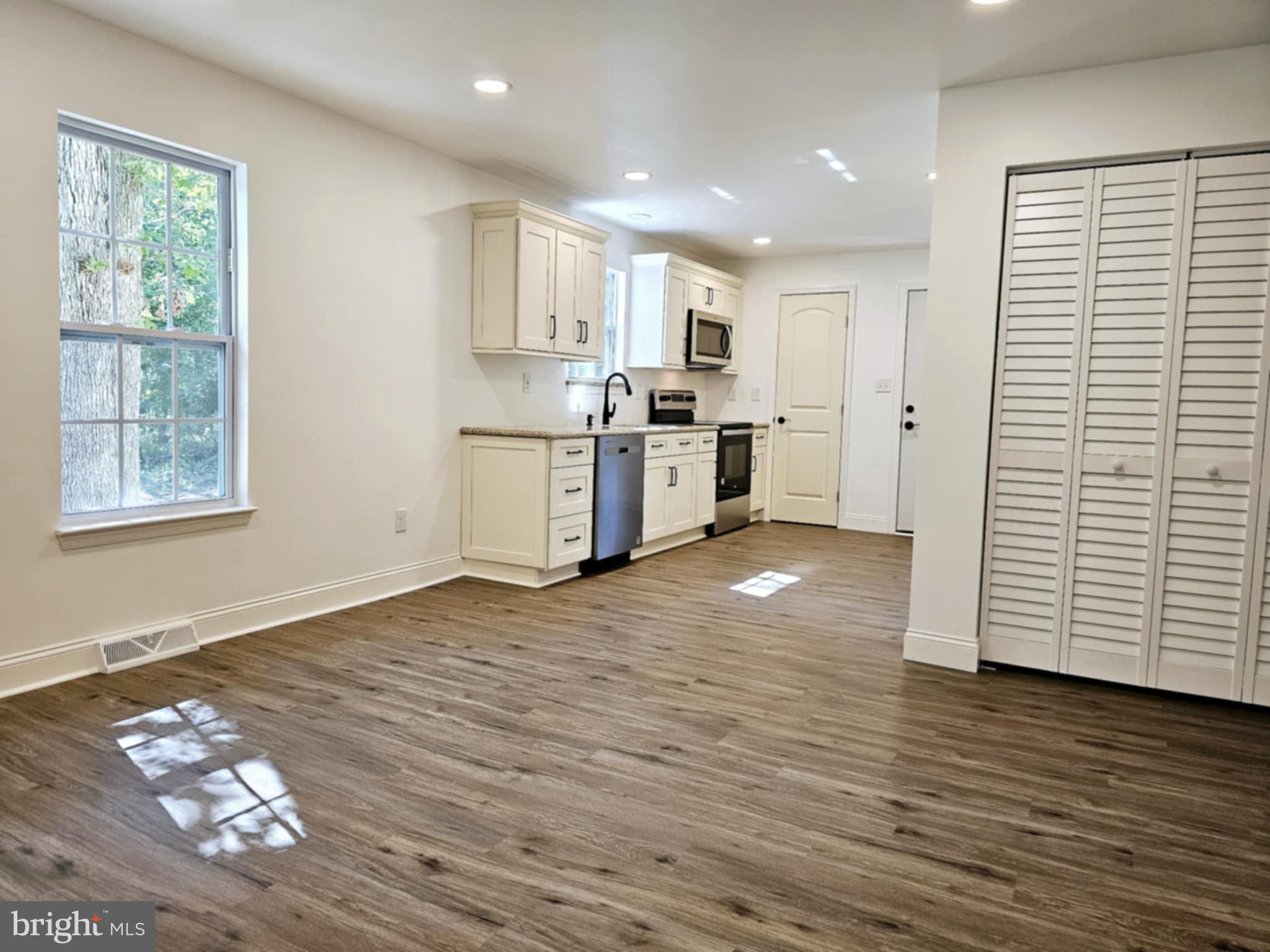 445 Weymouth Road Buena, NJ 08310 - Photo 15 of 26