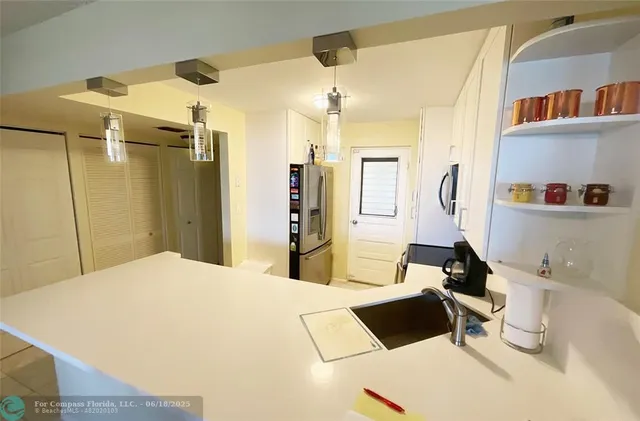 $225,000 | 6461 Northwest 2nd Avenue, Unit 5090, Boca Raton, FL 33487