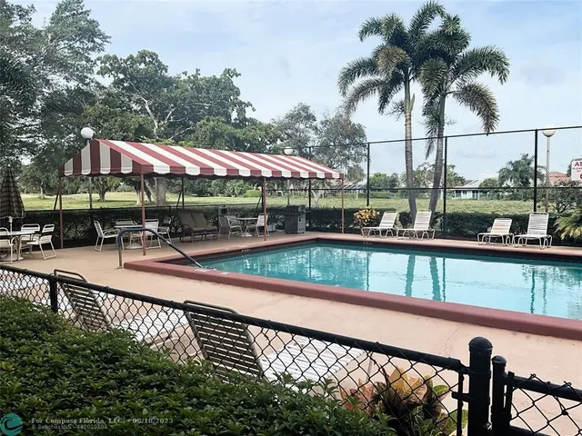 $225,000 | 6461 Northwest 2nd Avenue, Unit 5090, Boca Raton, FL 33487
