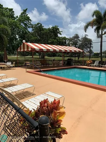 $225,000 | 6461 Northwest 2nd Avenue, Unit 5090, Boca Raton, FL 33487