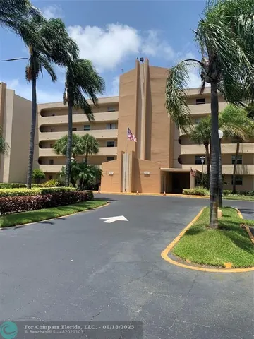 $225,000 | 6461 Northwest 2nd Avenue, Unit 5090, Boca Raton, FL 33487