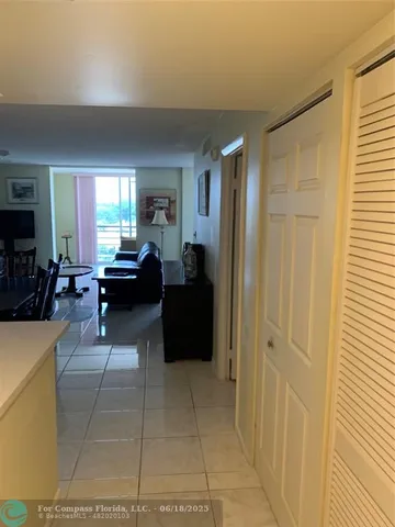 $225,000 | 6461 Northwest 2nd Avenue, Unit 5090, Boca Raton, FL 33487