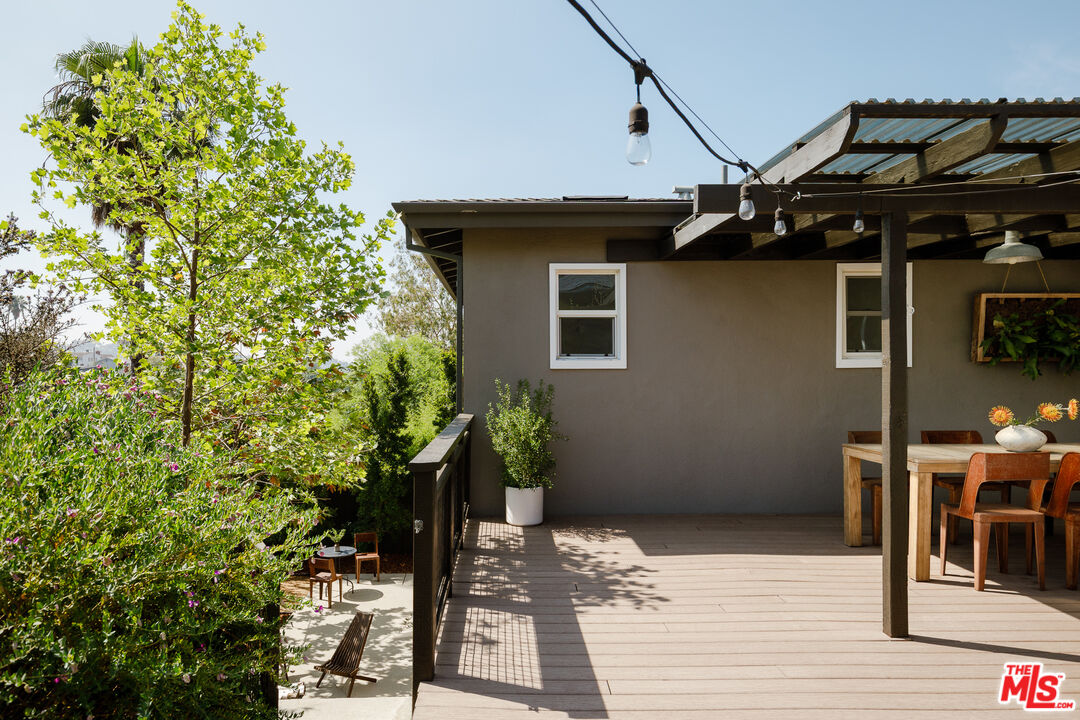 2652 Range Road Los Angeles, CA 90065 - Photo 25 of 29