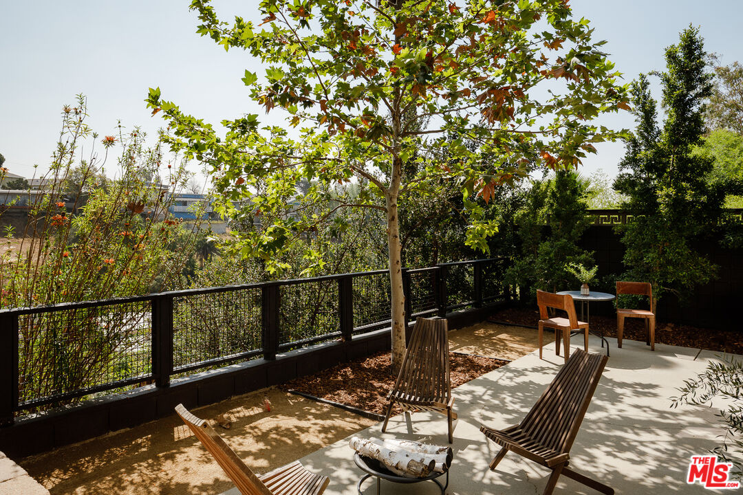 2652 Range Road Los Angeles, CA 90065 - Photo 26 of 29