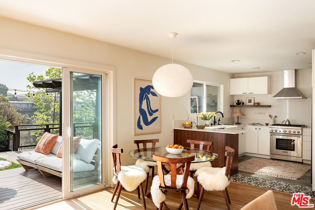 2652 Range Road Los Angeles, CA 90065 - Photo 8 of 29