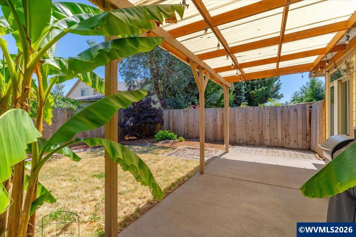 284 Southwest Wyatt Street Dallas, OR 97338 - Photo 34 of 38