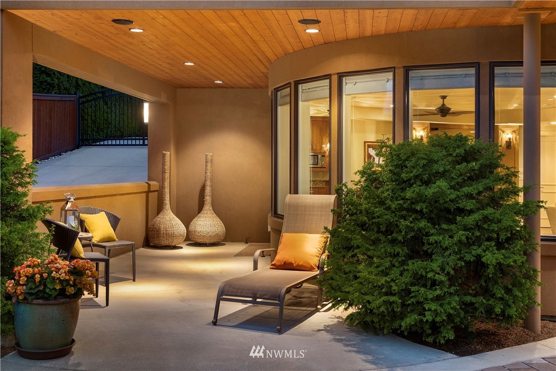 916 Belfair Road Bellevue, WA 98004 - Photo 39 of 40 Gallery Image 39