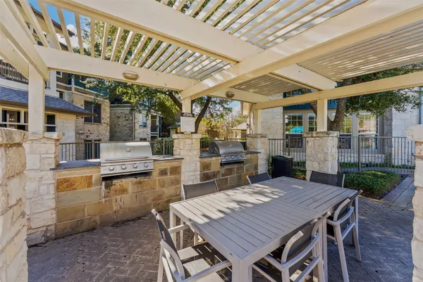 $1,516 | 500 East Stassney Lane, Unit 611, Austin, TX 78745