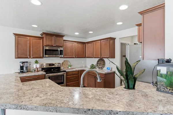 $537,900 | 1980 West Turquoise Drive, Kuna, ID 83634