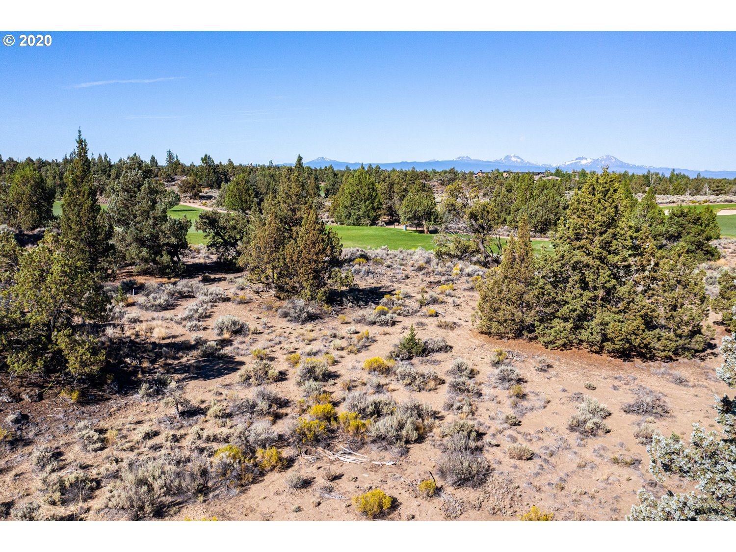 65765 Pronghorn Estates, Unit 24 Bend, OR 97701 - Photo 6 of 24