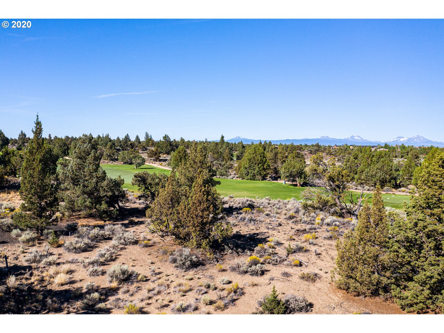 65765 Pronghorn Estates, Unit 24 Bend, OR 97701 - Photo 10 of 24