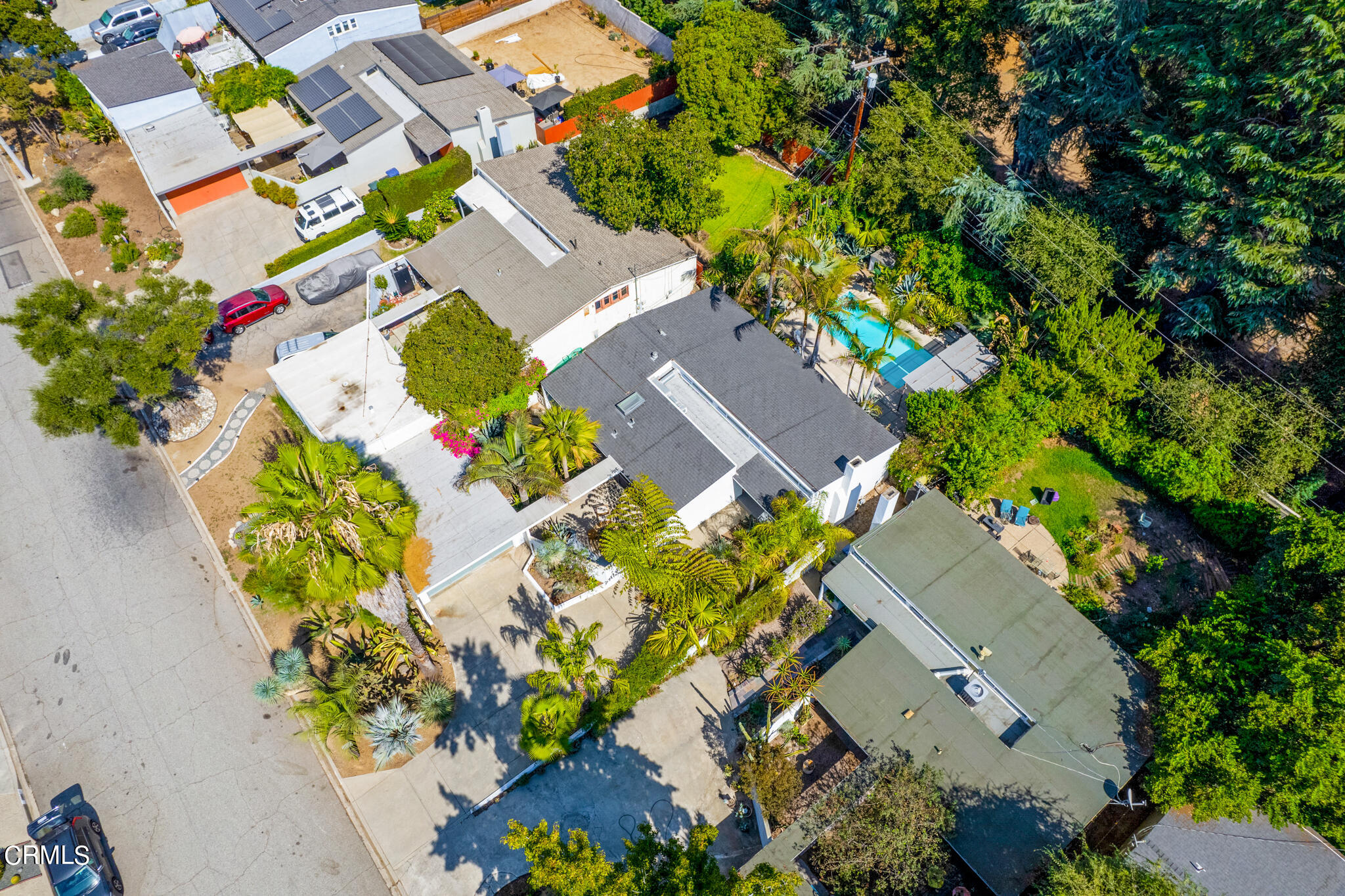 2800 Highview Avenue Altadena, CA 91001 - Photo 39 of 41 an aerial view of a house with a yard and garden space