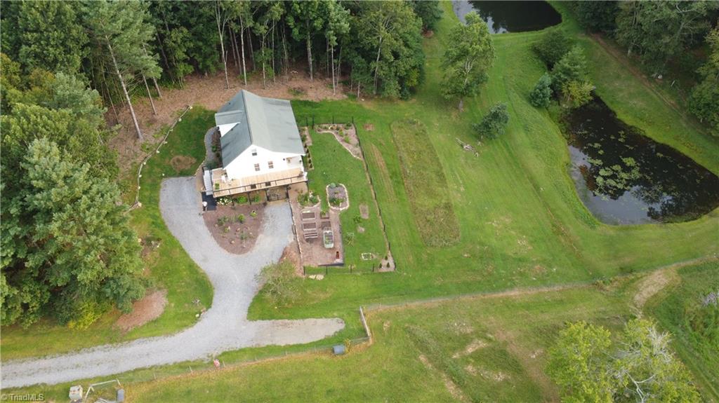 163 Snow Ridge Lane Fancy Gap, VA 24328 - Photo 1 of 47 Gallery Image 1