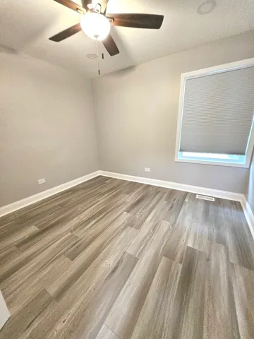 $2,600 | 456 Inverrary Lane, Deerfield, IL 60015