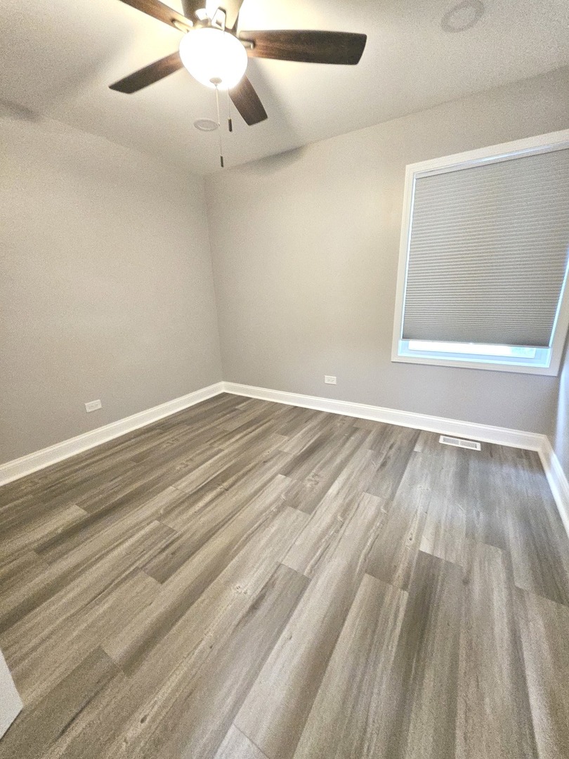 456 Inverrary Lane Deerfield, IL 60015 - Photo 12 of 21