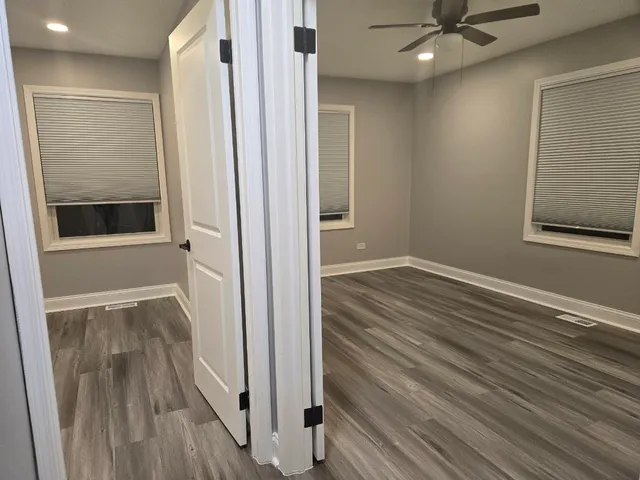 $2,600 | 456 Inverrary Lane, Deerfield, IL 60015