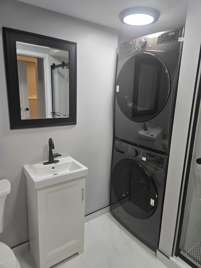 456 Inverrary Lane Deerfield, IL 60015 - Photo 10 of 21