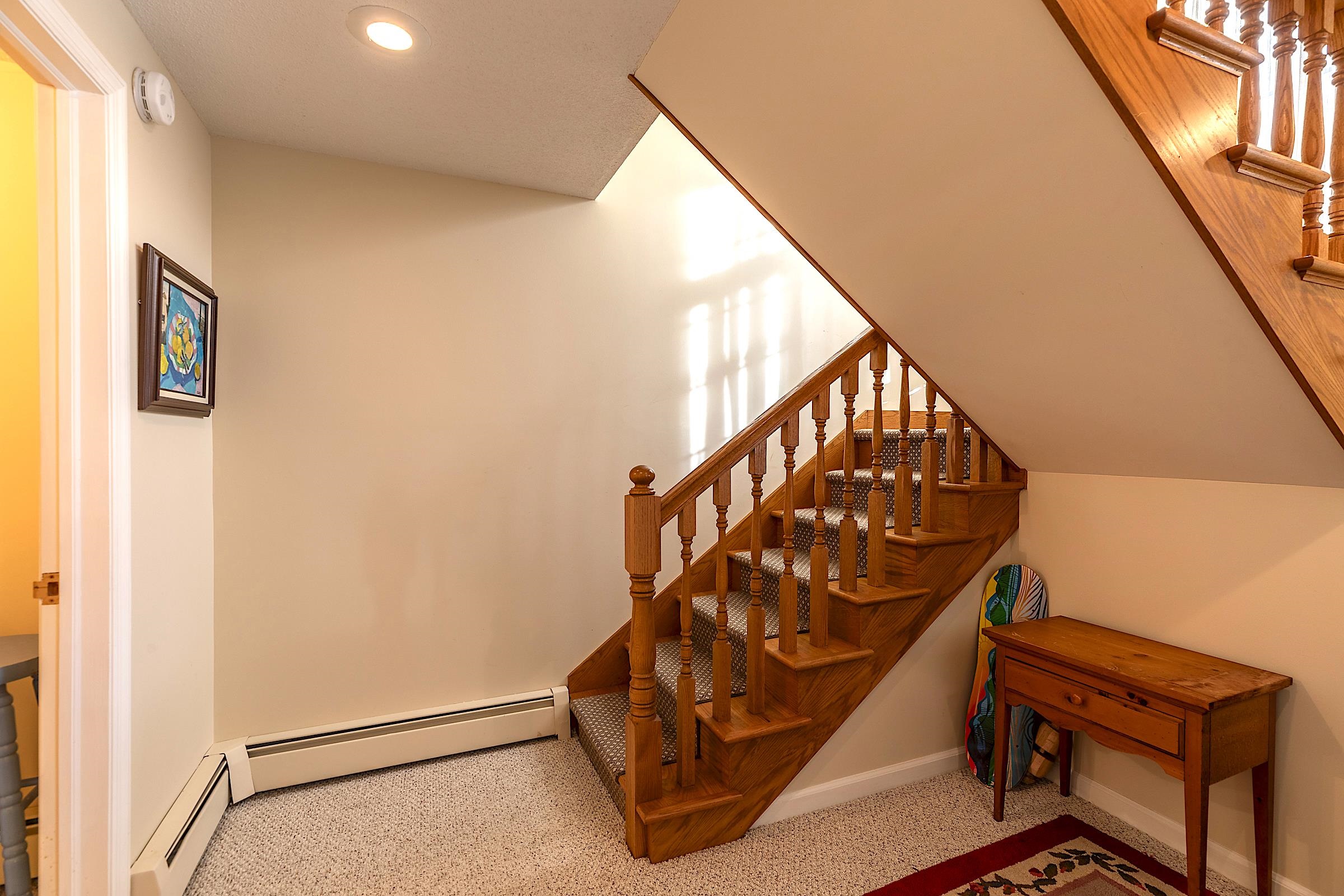 411 Eob Road, Unit H2 Manchester, VT 05254 - Photo 8 of 28 Gallery Image 8