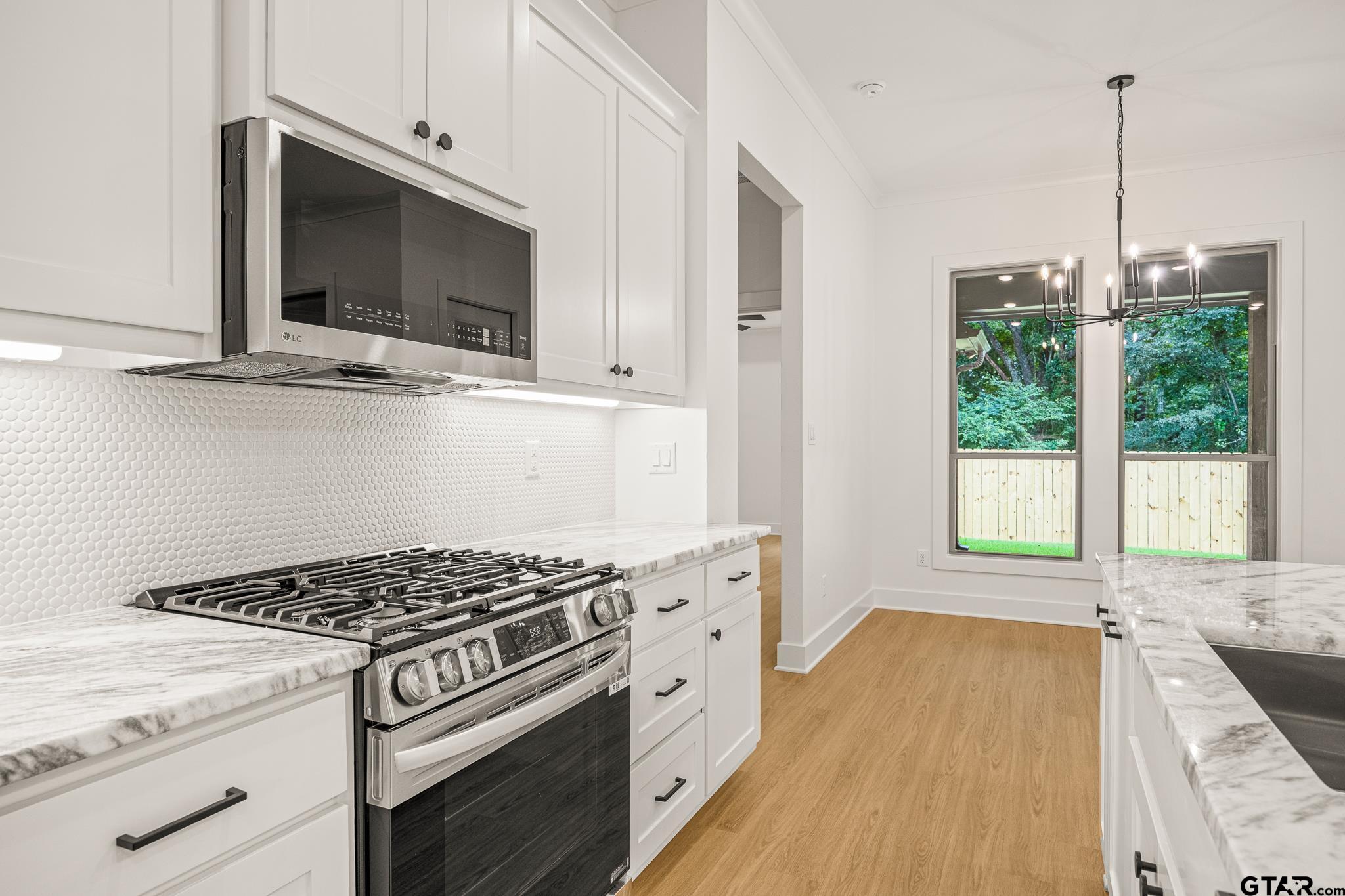 2083 Locklear Lane Tyler, TX 75703 - Photo 7 of 34