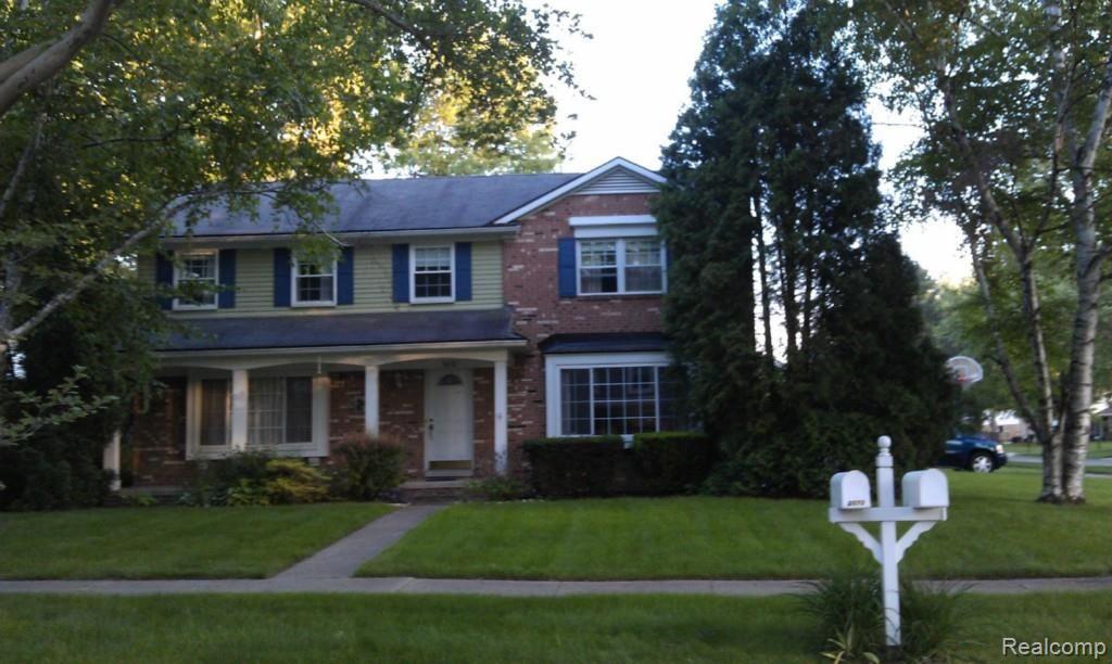 2072 Rutgers Drive Troy, MI 48085 - Photo 1 of 14 1.jpg