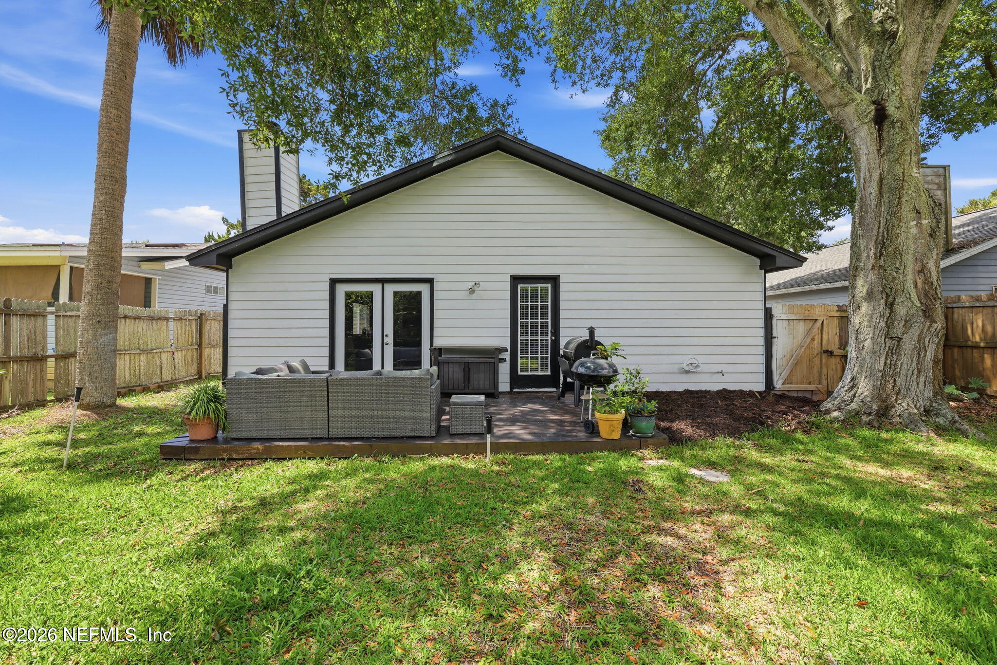 1139 Ruth Avenue Jacksonville Beach, FL 32250 - Photo 27 of 39 35-web-or-mls-1139 Ruth_035