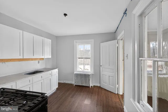 $310,000 | 566 South Bethlehem Pike, Fort Washington, PA 19034