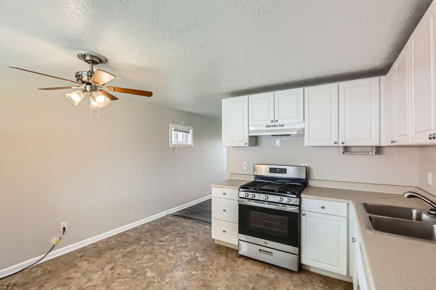 3697 Abney Road Columbus, OH 43207 - Photo 5 of 11 3697 Abney Rd - Web Quality - 005 - 07 K