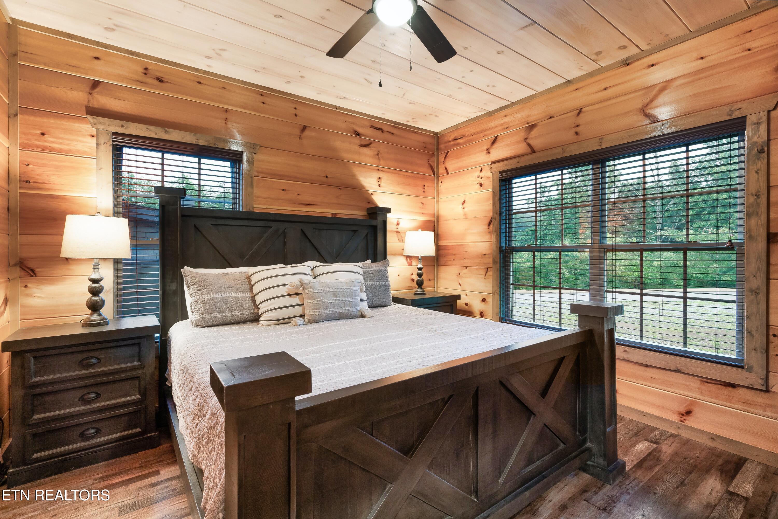 876 Osprey Way Pigeon Forge, TN 37863 - Photo 14 of 47 876O-19