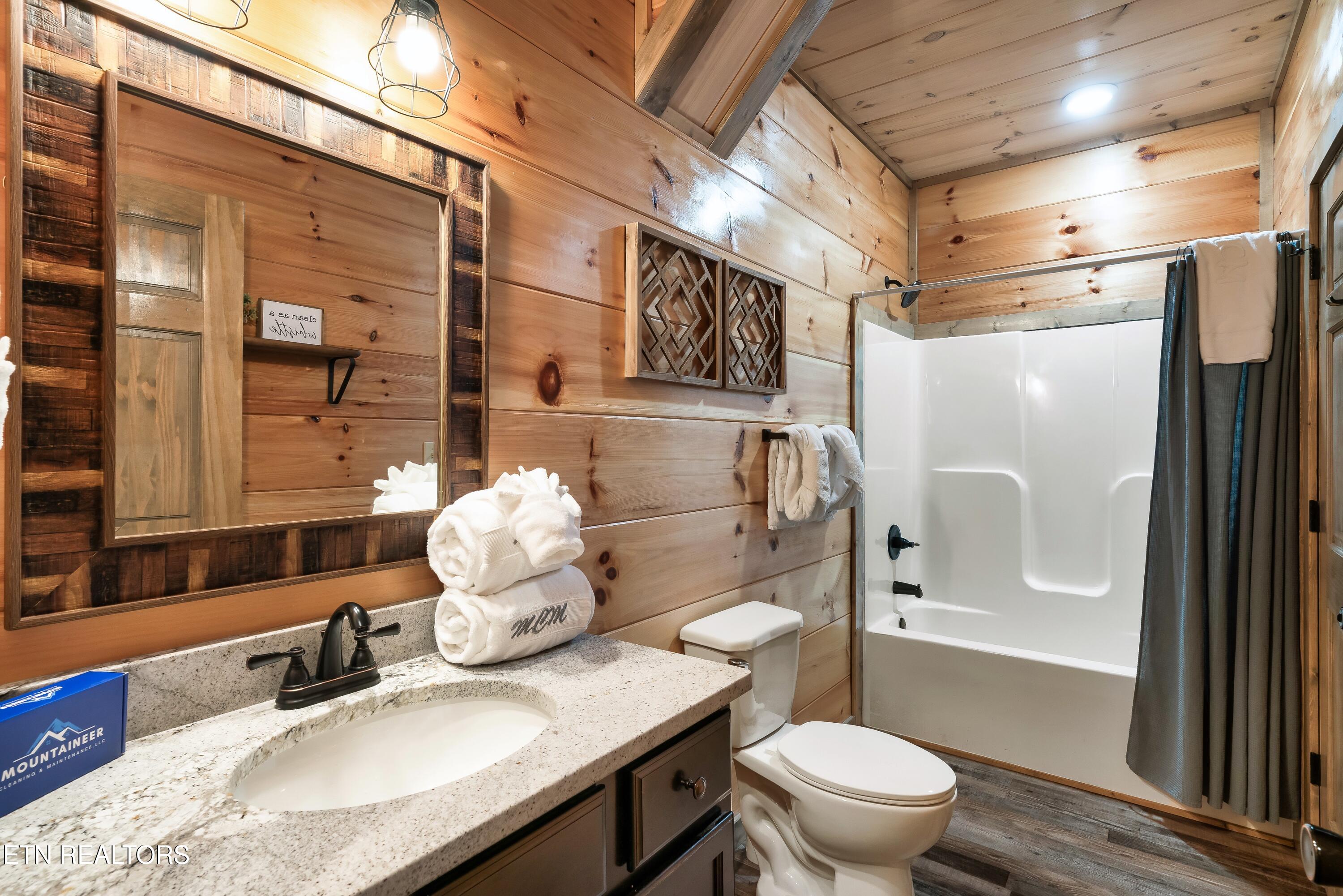 876 Osprey Way Pigeon Forge, TN 37863 - Photo 16 of 47 876O-22