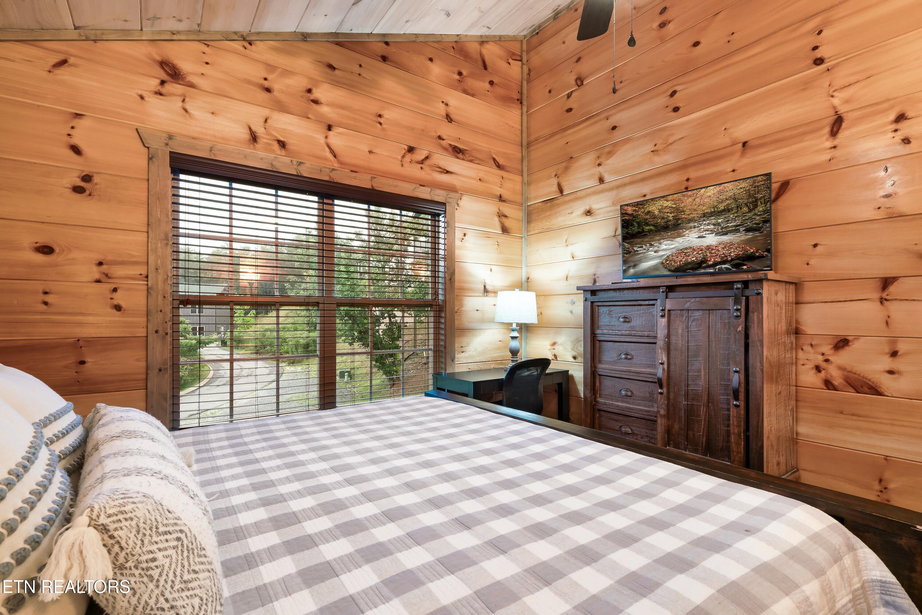 876 Osprey Way Pigeon Forge, TN 37863 - Photo 19 of 47 876O-28