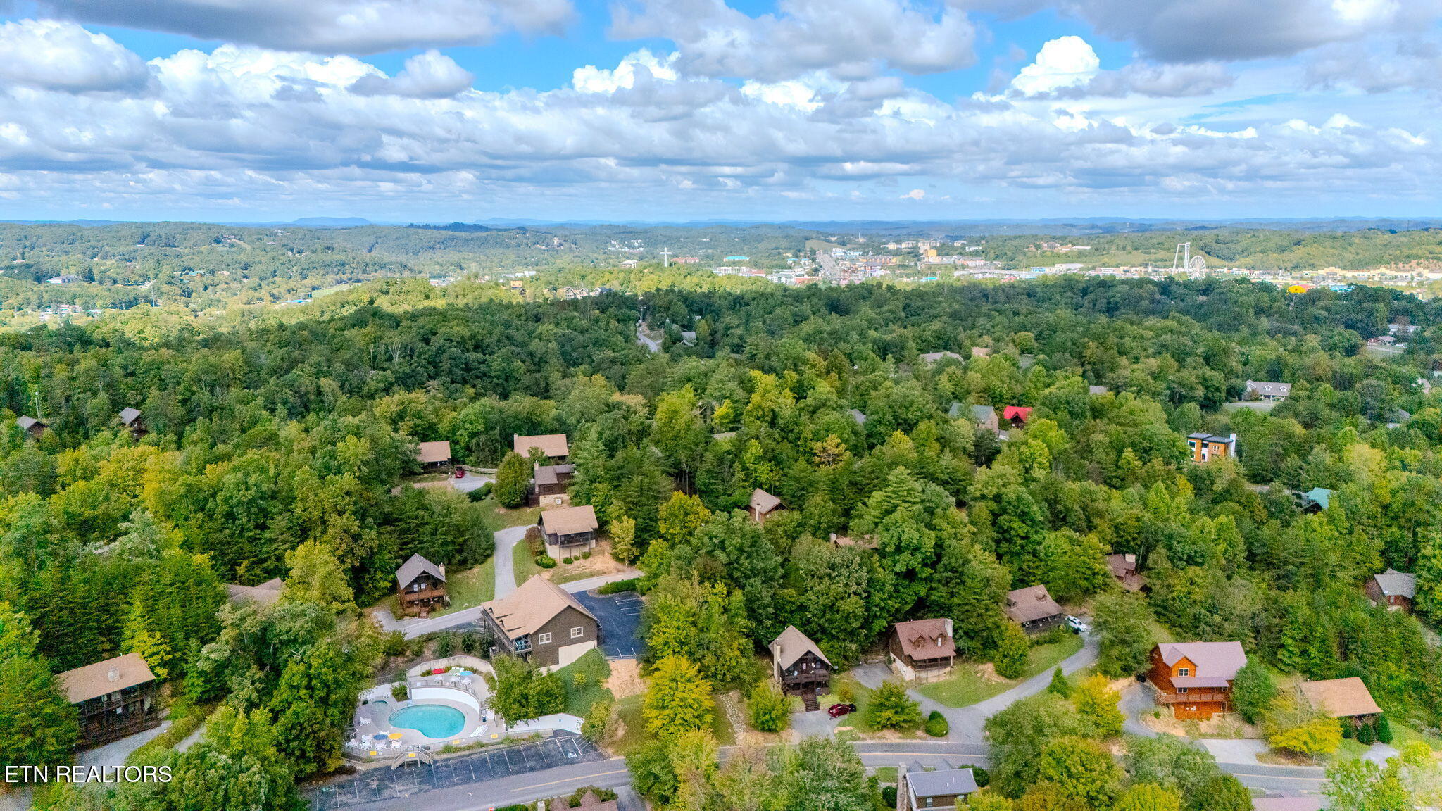 876 Osprey Way Pigeon Forge, TN 37863 - Photo 45 of 47 31-web-or-mls-DJI_20250930141631_0056_D