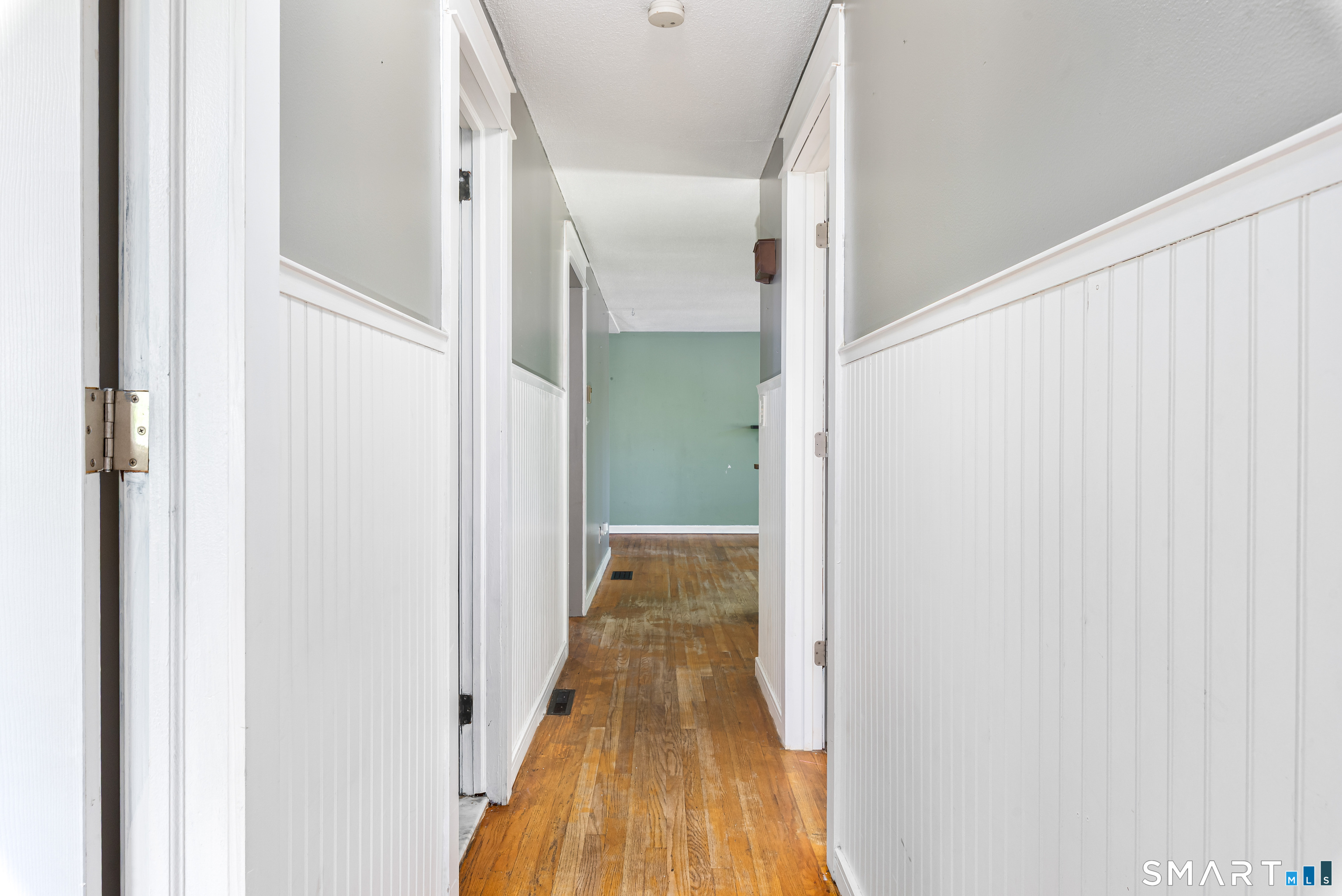 196 Humiston Circle Thomaston, CT 06787 - Photo 25 of 40