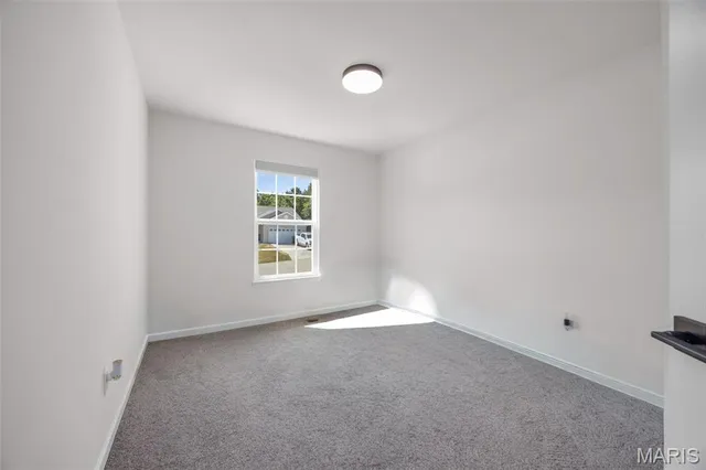 $283,500 | 149 Colton Jesse Drive, Winfield, MO 63389