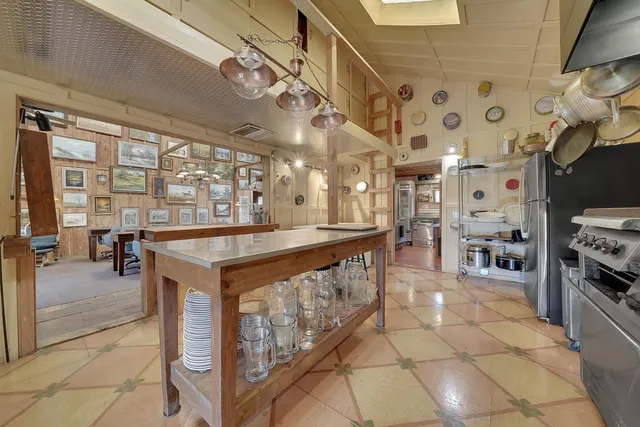 $3,999,000 | 21645 Parrotts Ferry Road, Sonora, CA 95370